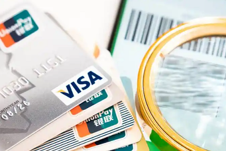 扫码倒卡有多坑？信用卡降额风控的真相